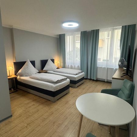 Studio Apartment Am Hauptbahnhof N.4 Nuremberg Bagian luar foto